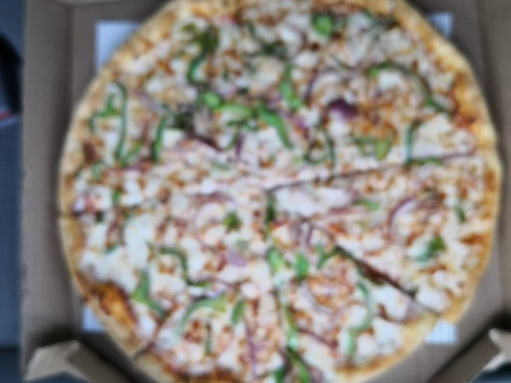 Pizza Hut | restaurant | 43761 Parkhurst Plaza #112, Ashburn, VA 20147, USA | 7037240444 OR +1 703-724-0444