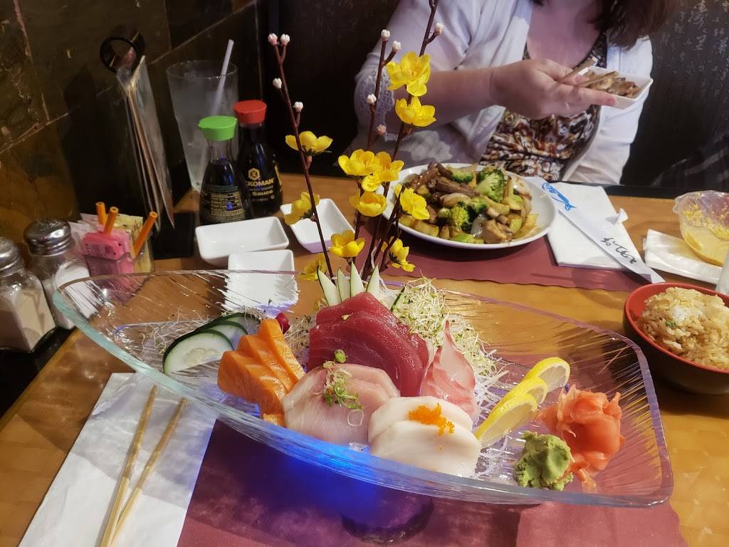 Crazy Sushi | restaurant | 4320 Deerwood Lake Pkwy #201, Jacksonville, FL 32223, USA | 9049989797 OR +1 904-998-9797