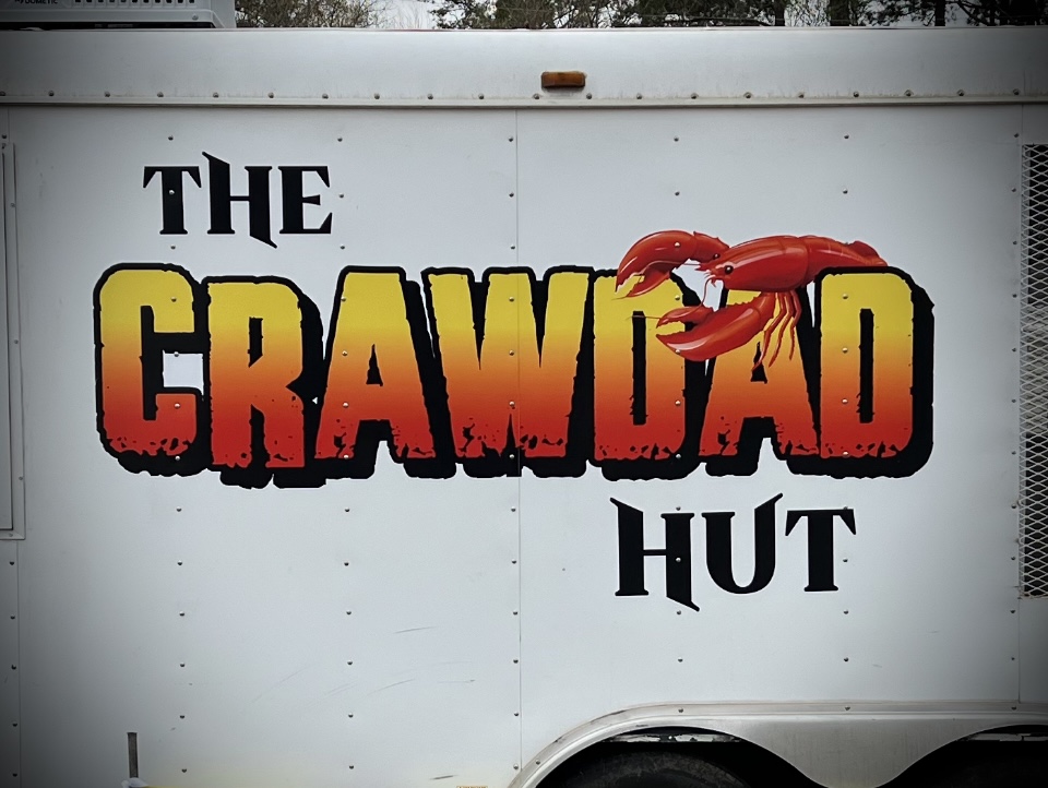 The crawdad hut | restaurant | 3147 W Oak St # A, Jena, LA 71342, USA | 3186137635 OR +1 318-613-7635