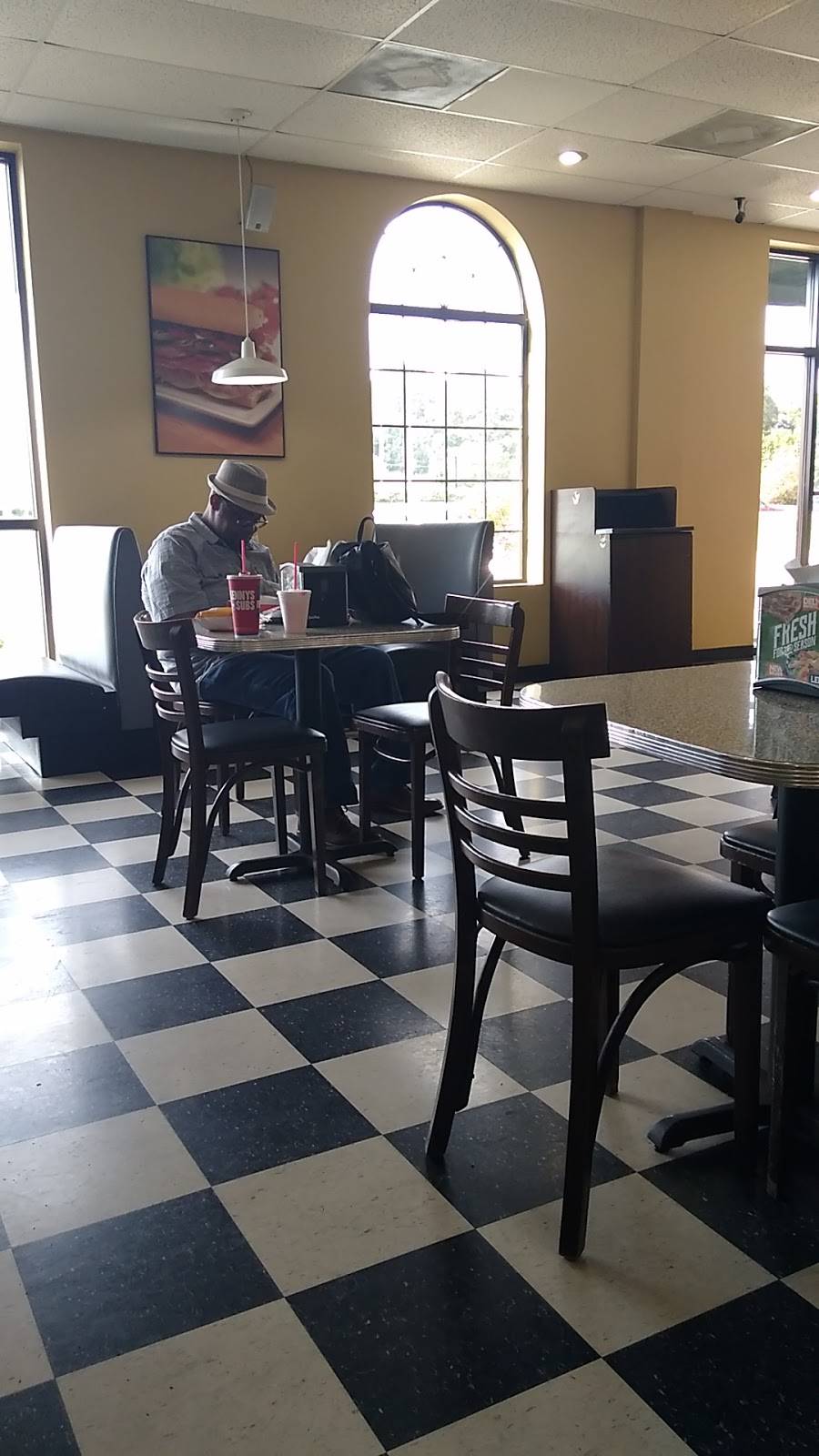 Lennys Grill & Subs | meal takeaway | 744 Vann Dr, Jackson, TN 38305, USA | 7316646177 OR +1 731-664-6177