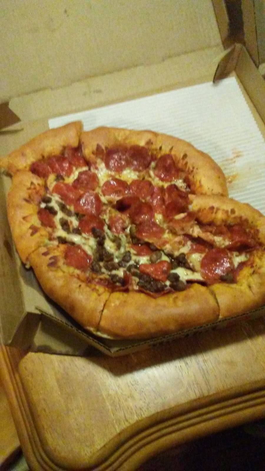 Pizza Hut | restaurant | 10200 E Northwest Hwy, Dallas, TX 75238, USA | 2143492700 OR +1 214-349-2700