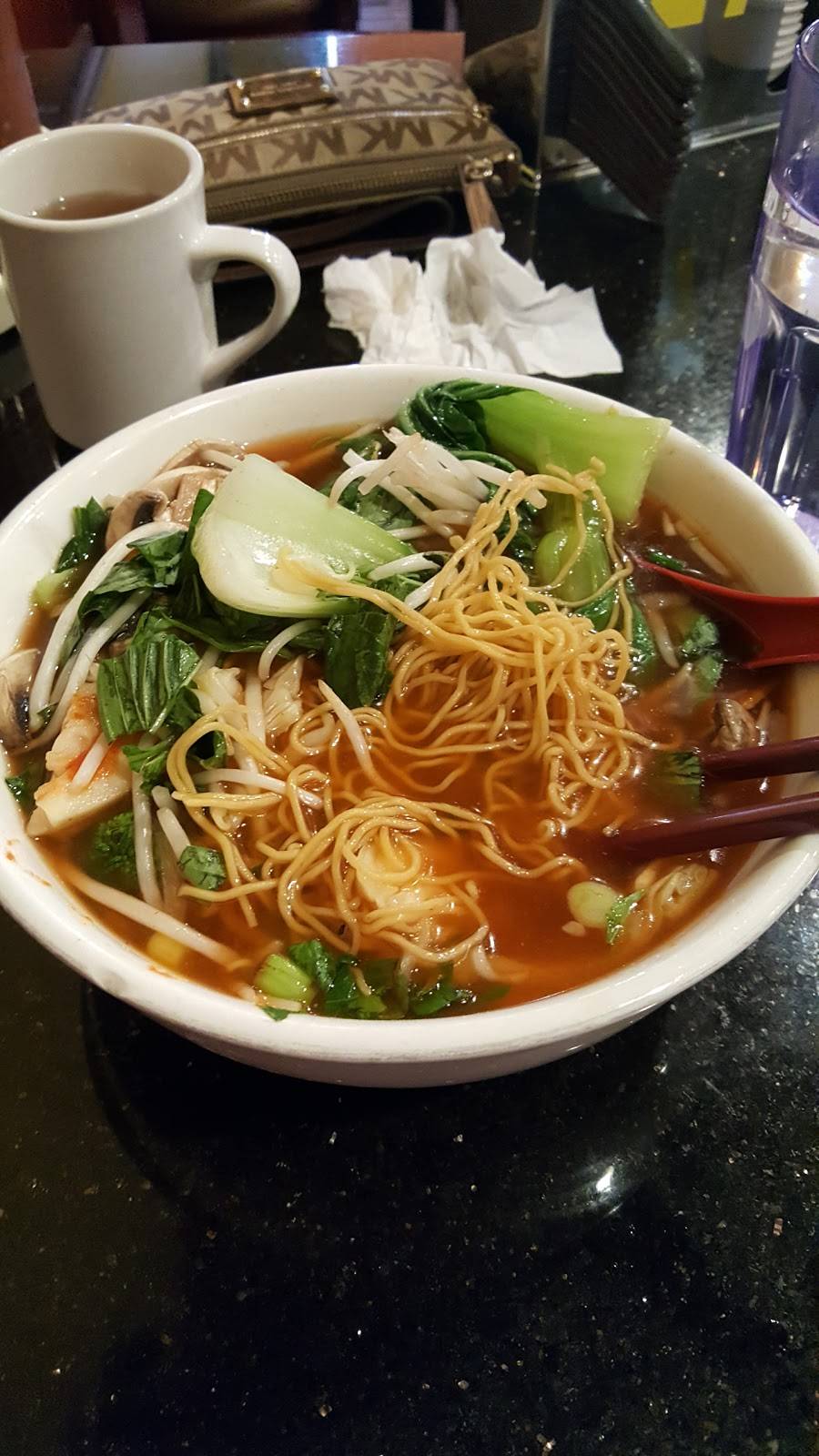 House of Pho | restaurant | 20500 Hesperian Blvd, Hayward, CA 94541, USA | 5105783533 OR +1 510-578-3533