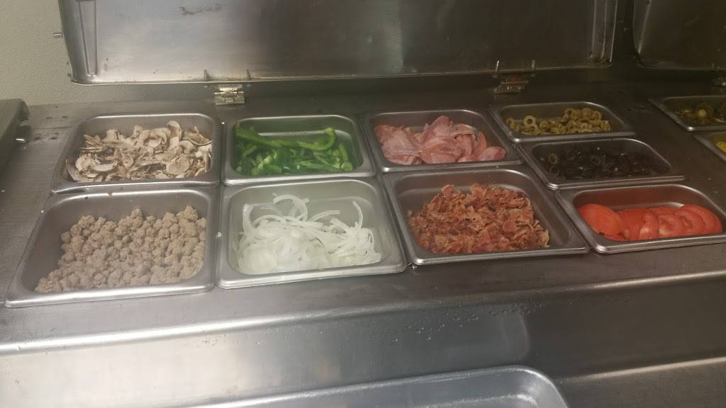 Chanellos Pizza #19 | meal delivery | 2226 Pleasure House Rd, Virginia Beach, VA 23455, USA | 7574642400 OR +1 757-464-2400