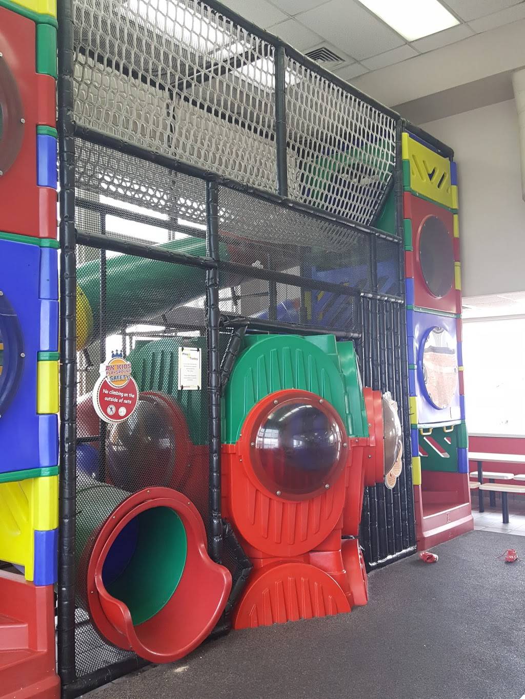 Burger King | restaurant | 1870 N Zaragoza Rd, El Paso, TX 79936, USA | 9158491669 OR +1 915-849-1669