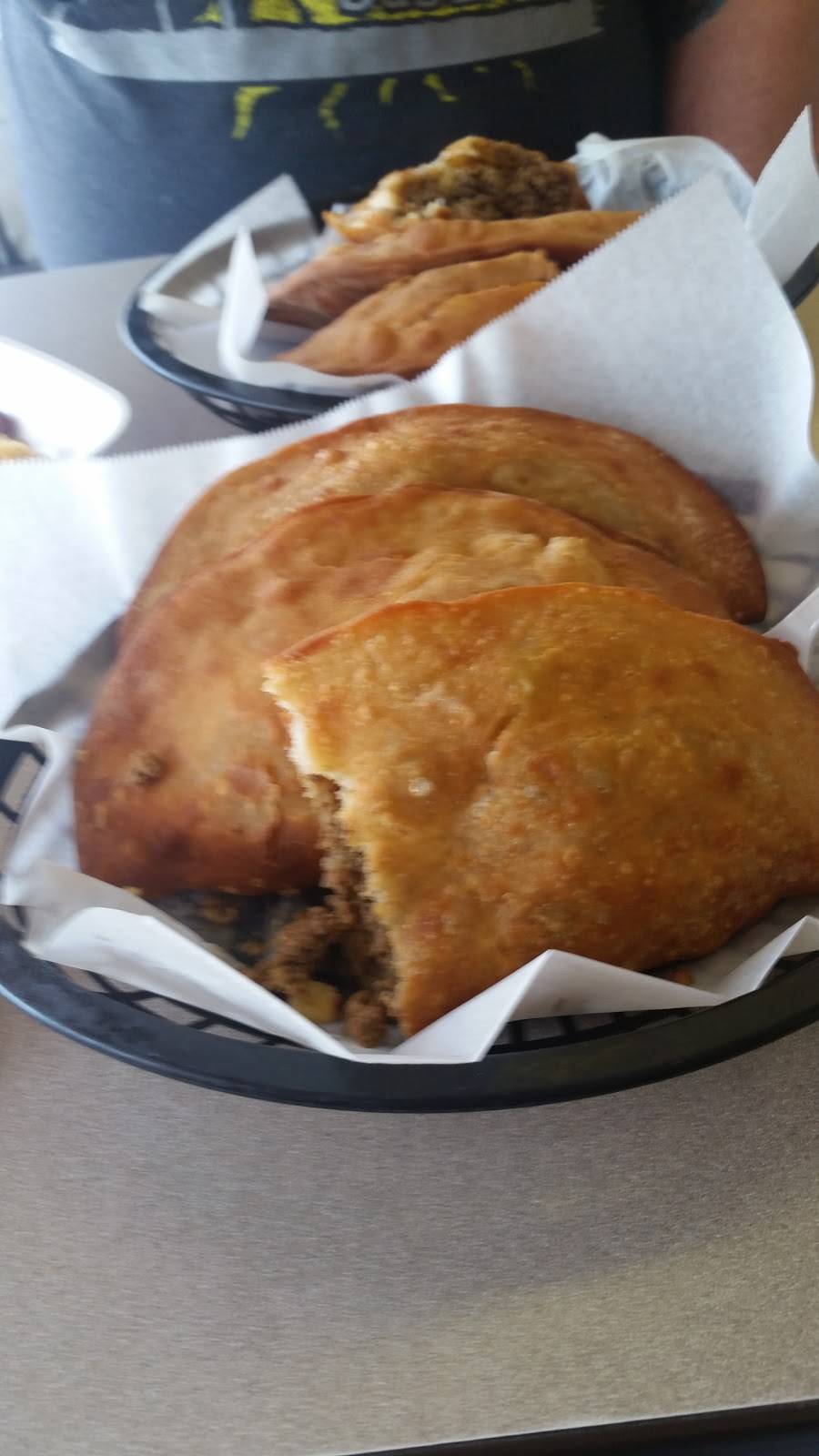 Papas Puerto Rican Cuisine and Pizzeria | restaurant | 3225 Belmont Ave, Youngstown, OH 44505, USA | 3307595210 OR +1 330-759-5210