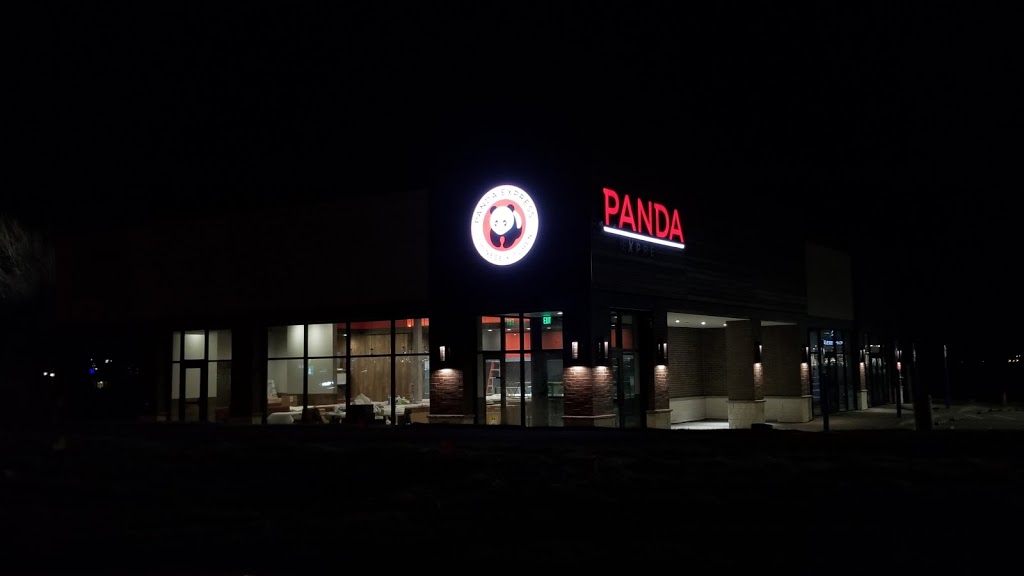 Panda Express | restaurant | 3405 Vicksburg Ln N, Plymouth, MN 55447, USA | 7633439808 OR +1 763-343-9808