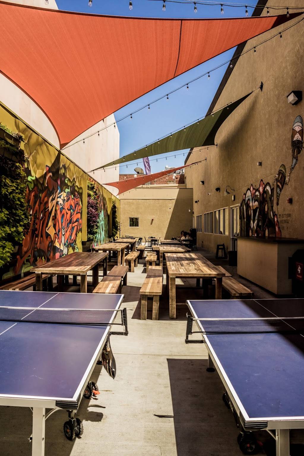 4th Street Market | restaurant | 201 E 4th St, Santa Ana, CA 92701, USA | 7144860700 OR +1 714-486-0700