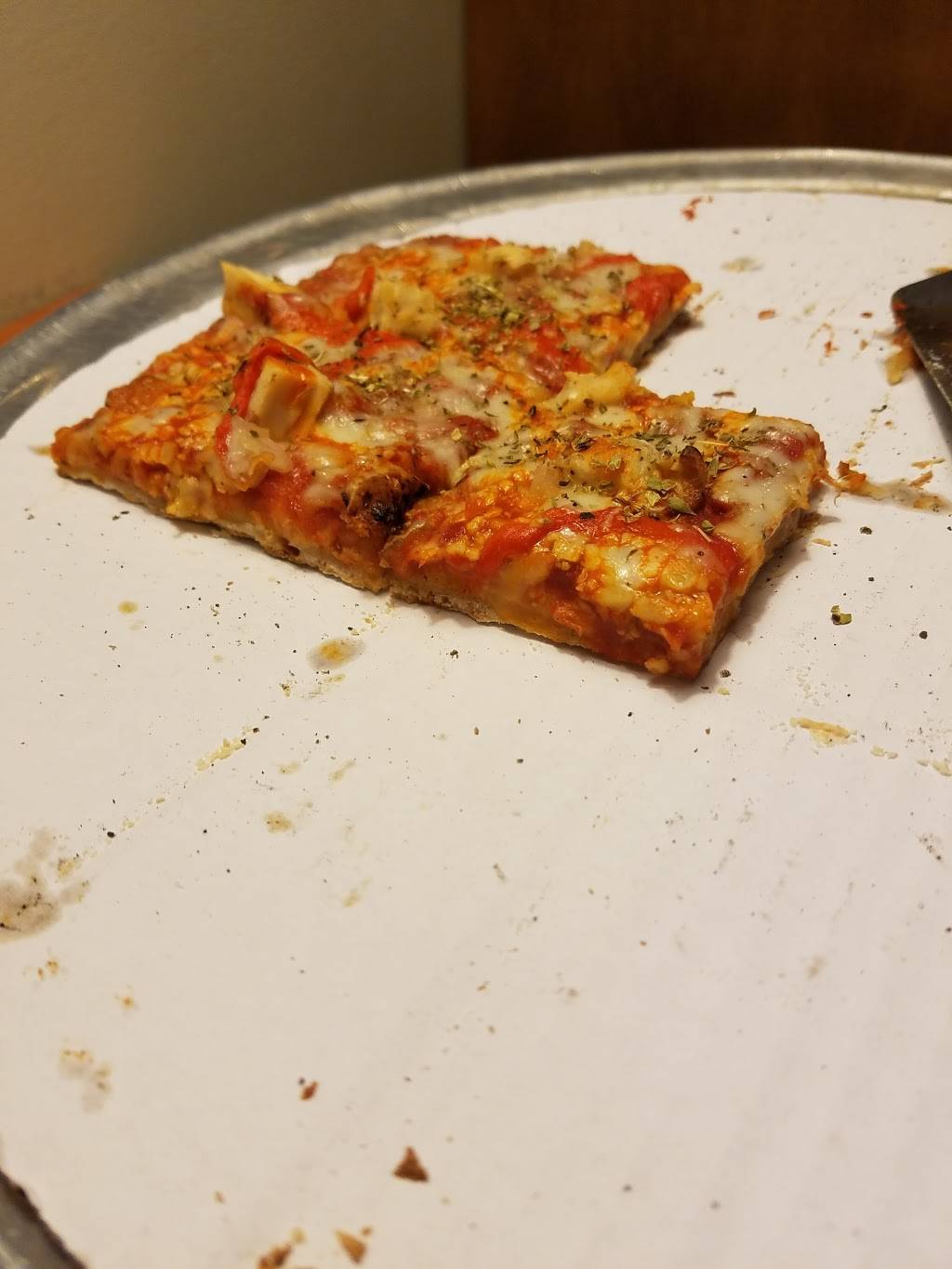 Sir Pizza | restaurant | 7648 US-70S, Nashville, TN 37221, USA | 6156469696 OR +1 615-646-9696