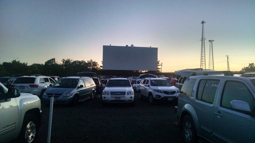 Aut-O-Rama Twin Drive In | restaurant | 33395 Lorain Rd, North Ridgeville, OH 44039, USA | 4403279595 OR +1 440-327-9595