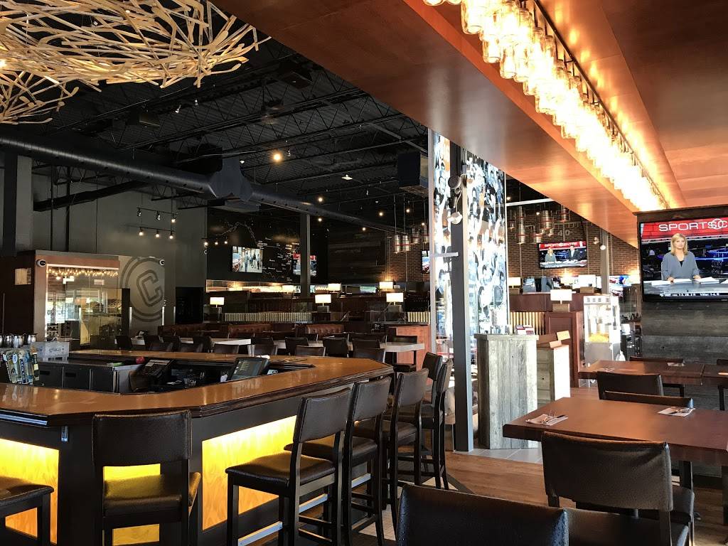 La Cage | restaurant | 325 Boulevard Gréber, Gatineau, QC J8T 5R3, Canada | 8192462243 OR +1 819-246-2243