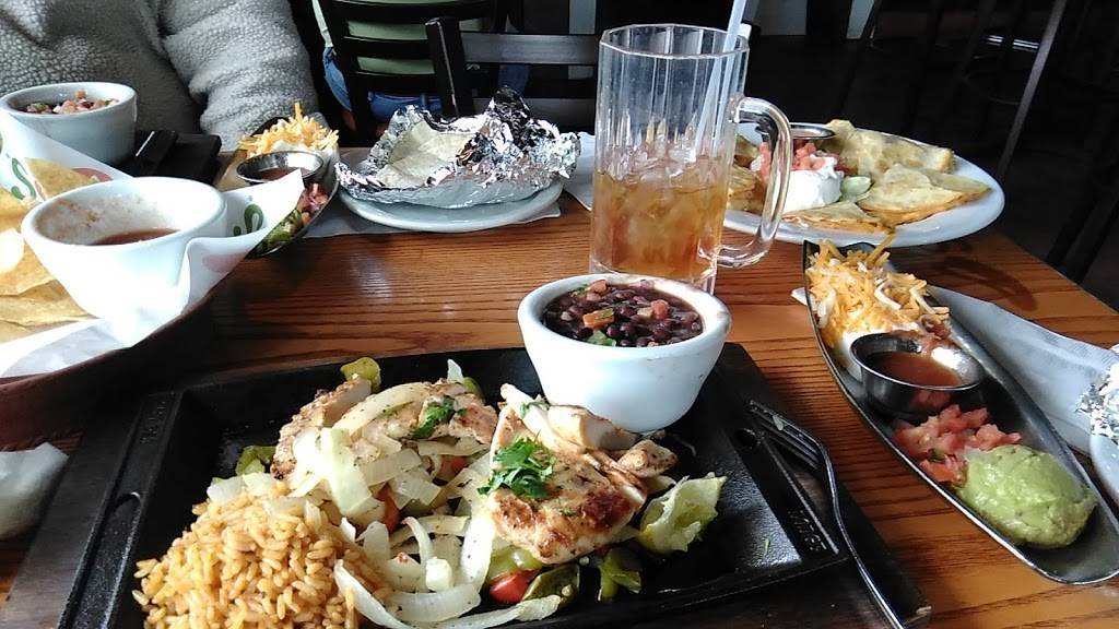 Chilis Grill & Bar | restaurant | 286 North St, Harrisville, UT 84404, USA | 8017821300 OR +1 801-782-1300