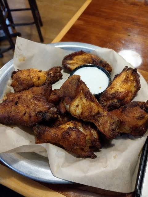 Hooters | meal takeaway | 316 SW Greenville Blvd SW, Greenville, NC 27834, USA | 2523535995 OR +1 252-353-5995