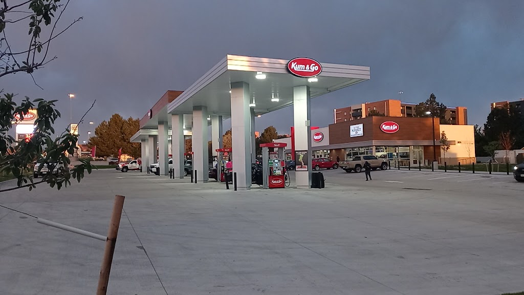 Kum & Go | meal takeaway | 3253 S Parker Rd, Denver, CO 80014, USA | 7206475228 OR +1 720-647-5228