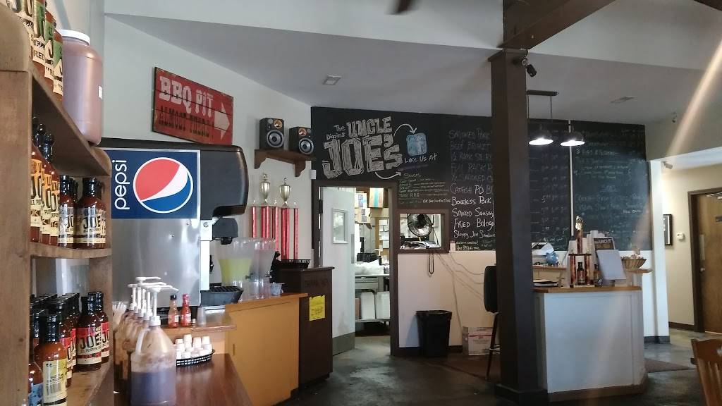 Uncle Joes | restaurant | 201 Taylor St, Ina, IL 62846, USA | 6184375337 OR +1 618-437-5337