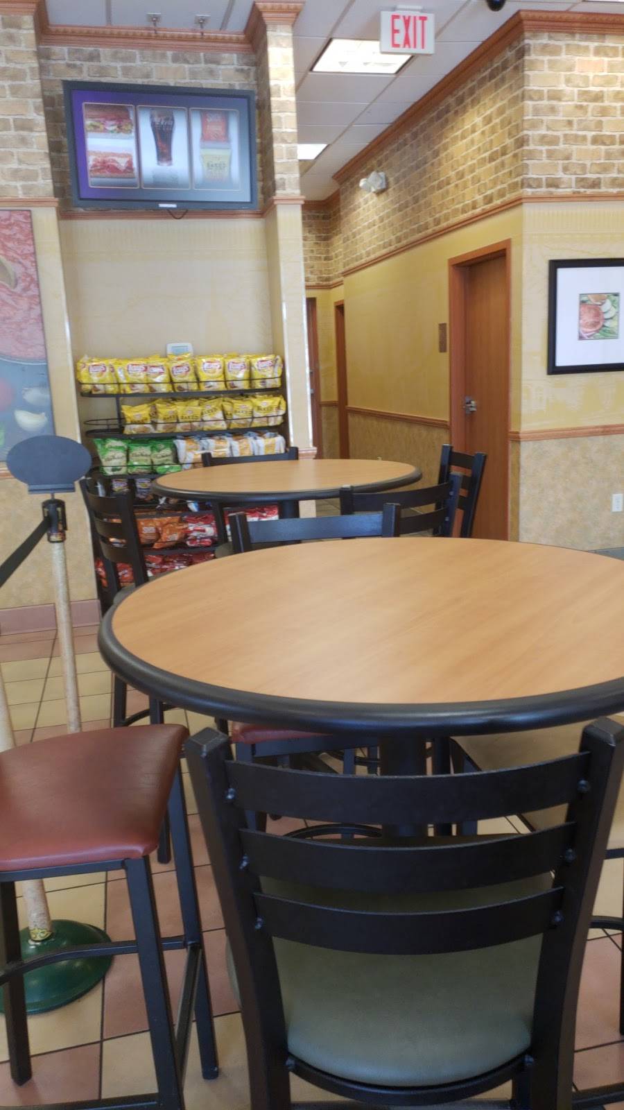 Subway | restaurant | 3573 Aloma Ave, Oviedo, FL 32765, USA | 3212968285 OR +1 321-296-8285