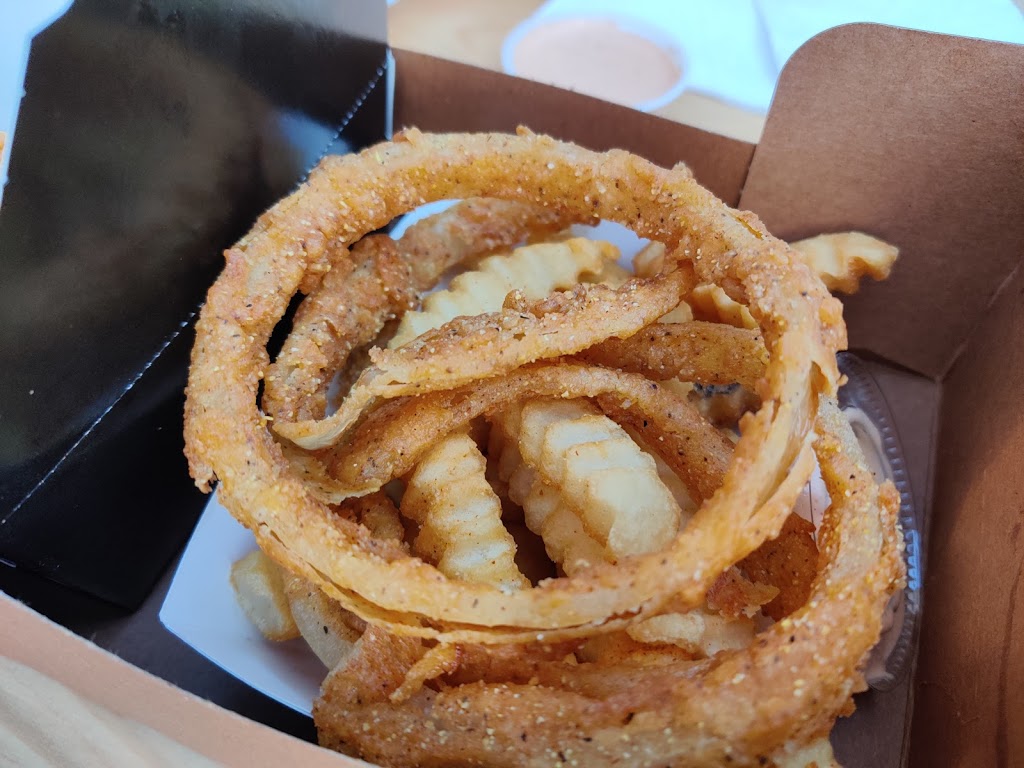 Grindhouse Killer Burgers | restaurant | 2565 Apple Valley Rd NE, Brookhaven, GA 30319, USA | 4703552745 OR +1 470-355-2745