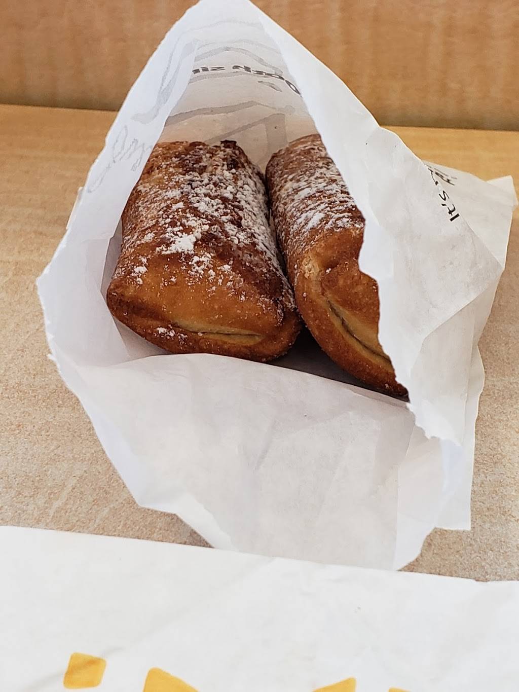 Taco Bueno | restaurant | 2408 S 1st St, Lufkin, TX 75904, USA | 9366391212 OR +1 936-639-1212