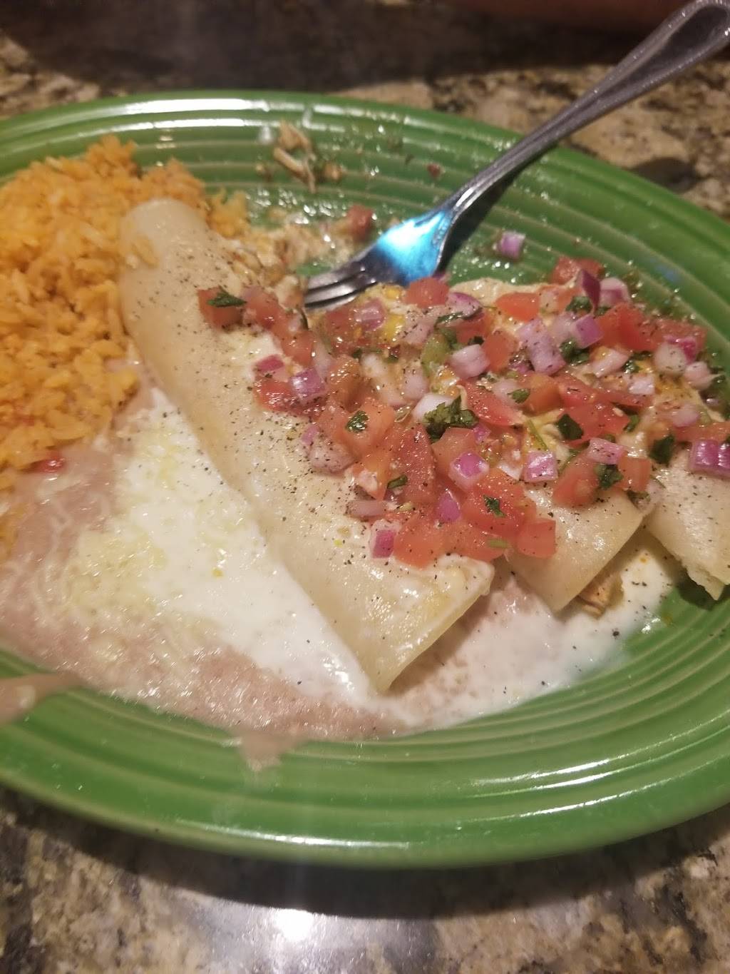 Los Portales | restaurant | 1461 Union University Dr, Jackson, TN 38305, USA | 7316619041 OR +1 731-661-9041