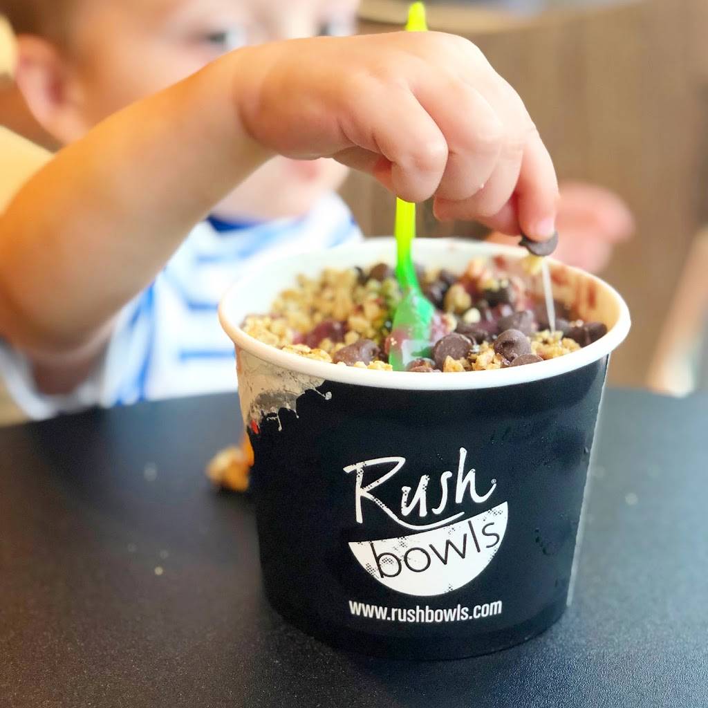 Rush Bowls | restaurant | 2811 Hillsborough St Suite 105, Raleigh, NC 27607, USA | 9197030006 OR +1 919-703-0006