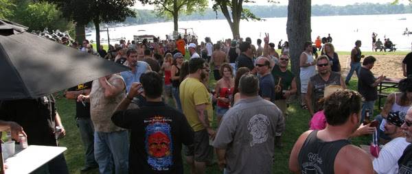 Lily Lake Resort | restaurant | 7910 328th Ave, Burlington, WI 53105, USA | 2625372848 OR +1 262-537-2848