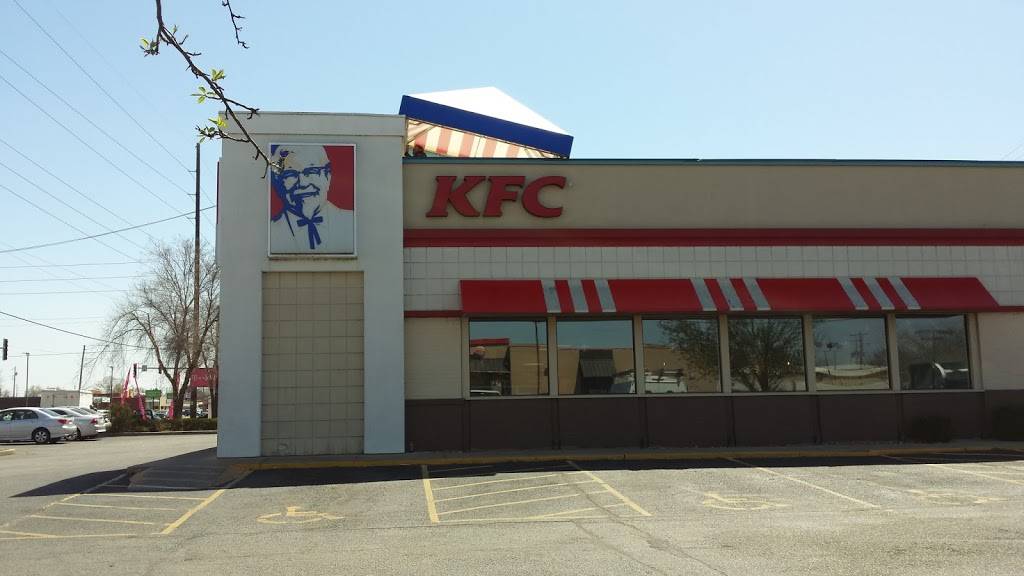 KFC | restaurant | 2347 S Seneca St, Wichita, KS 67213, USA | 3162629000 OR +1 316-262-9000