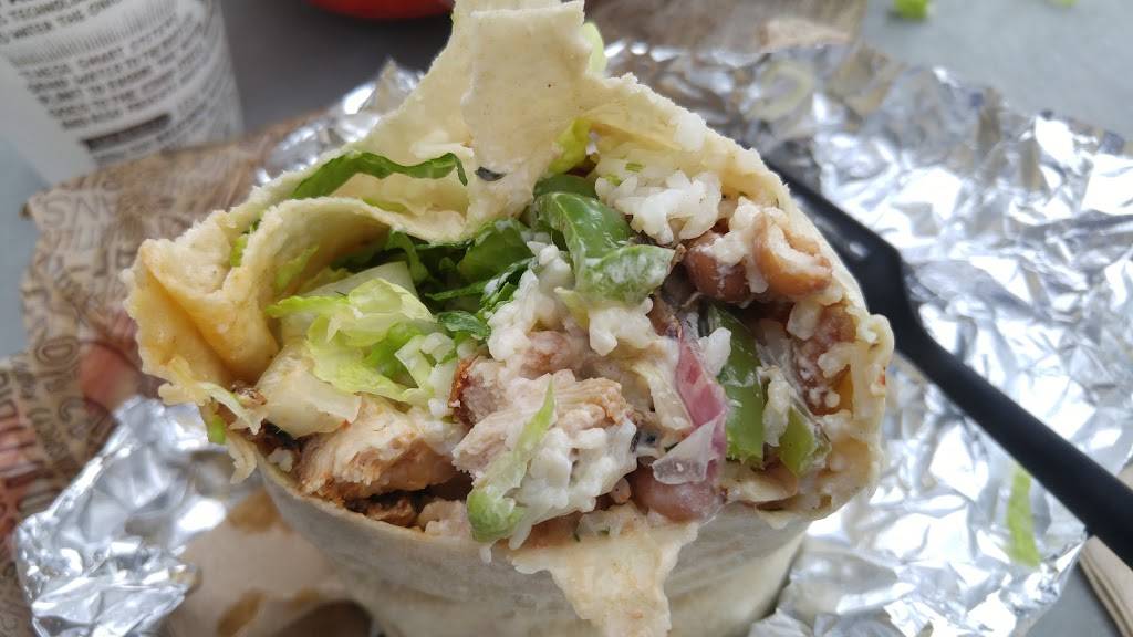 Chipotle Mexican Grill | restaurant | 6100 Long Prairie Rd Ste 100, Flower Mound, TX 75028, USA | 4695286100 OR +1 469-528-6100