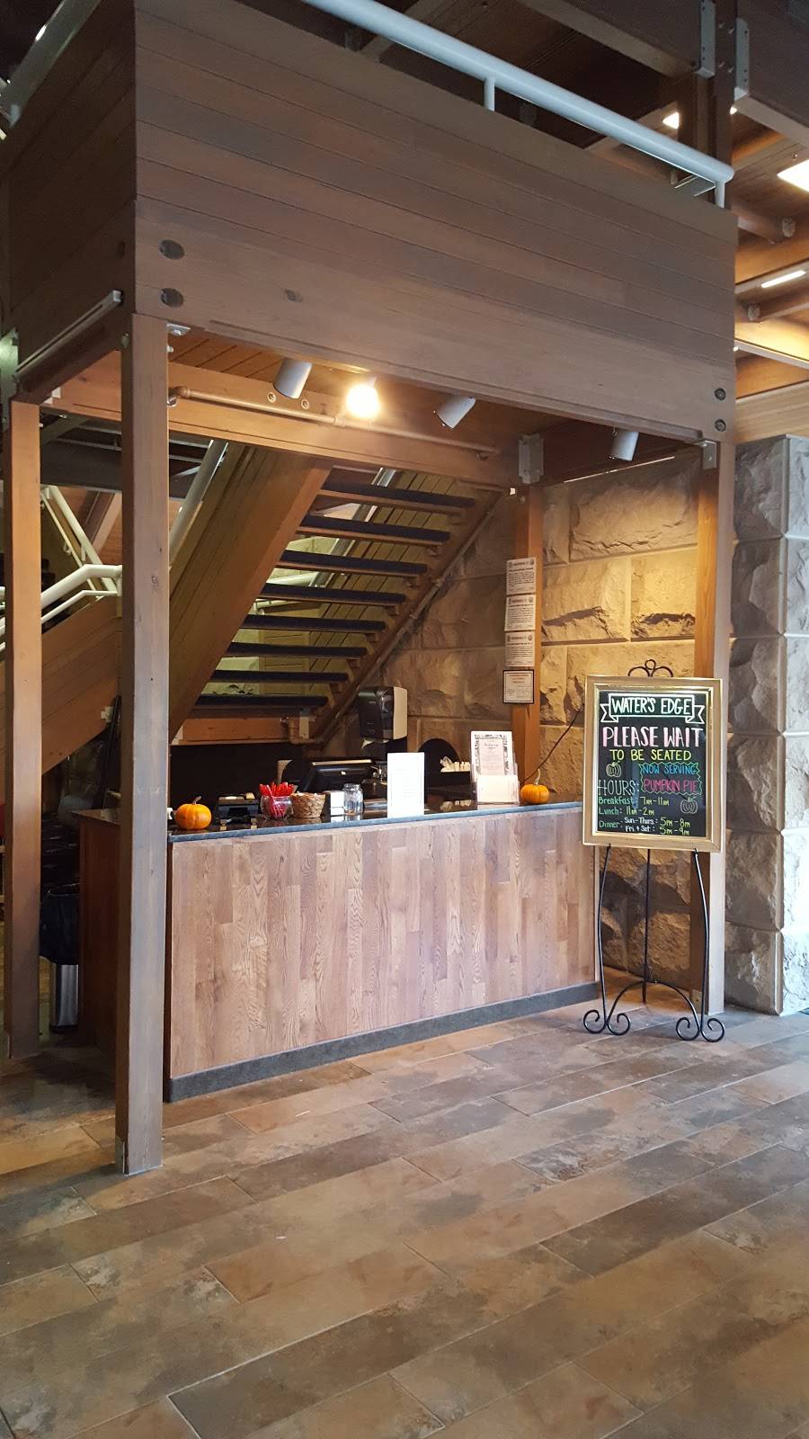 Waters Edge Restaurant | restaurant | 1750 Park Rd 2, Oregon, OH 43616, USA | 4198361466 OR +1 419-836-1466