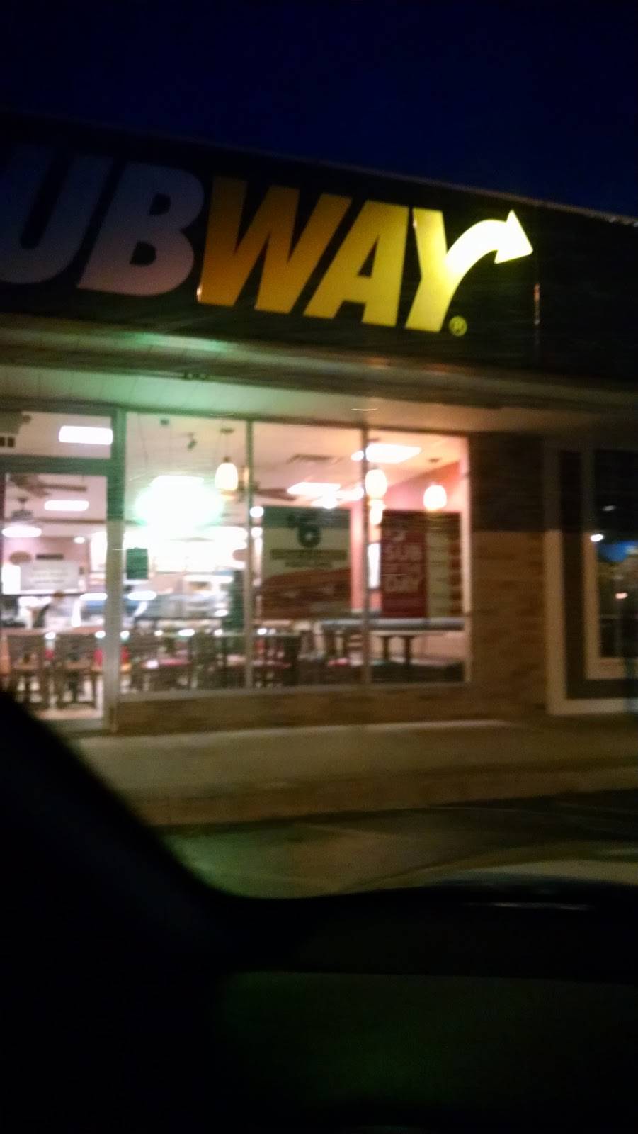 Subway | restaurant | 5141 S Main St, Sylvania, OH 43560, USA | 4198828805 OR +1 419-882-8805
