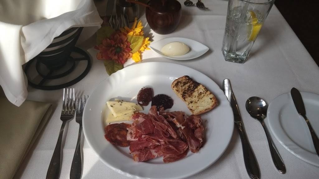 Caremes Gourmet Restaurant | restaurant | 5100 E Black Horse Pike, Mays Landing, NJ 08330, USA | 6093434940 OR +1 609-343-4940