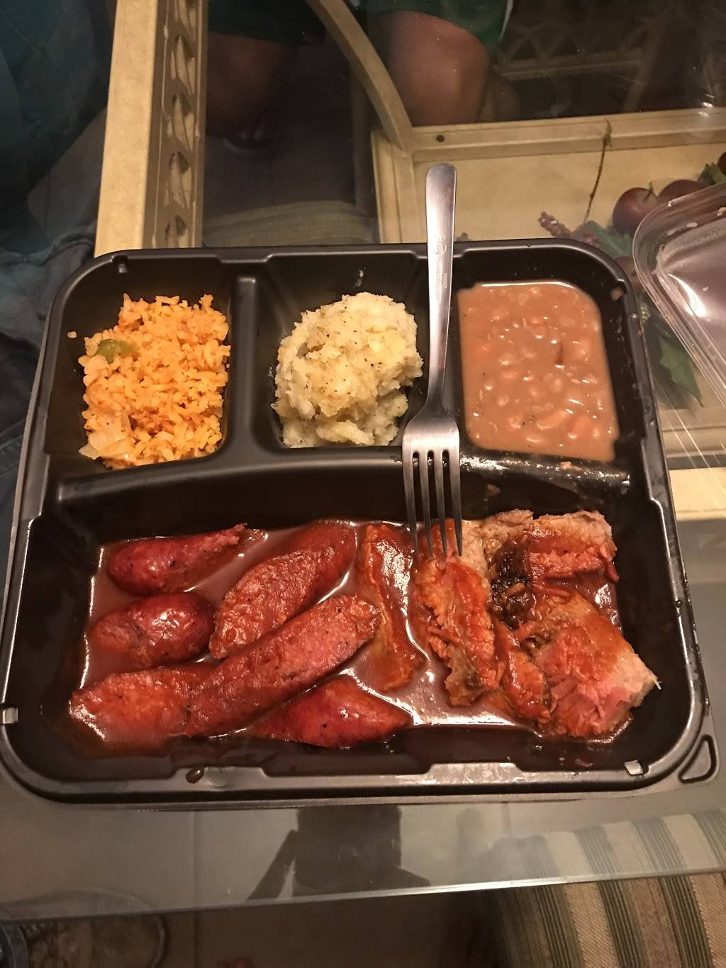 Bill Miller Bar-B-Q | restaurant | 3408 SW Military Dr, San Antonio, TX 78211, USA | 2109221401 OR +1 210-922-1401