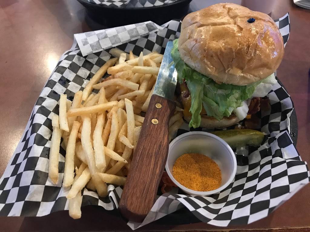 Blue 53 Sports Bar & Grille | restaurant | 265 Turkeysag Trail, Palmyra, VA 22963, USA | 4345895233 OR +1 434-589-5233