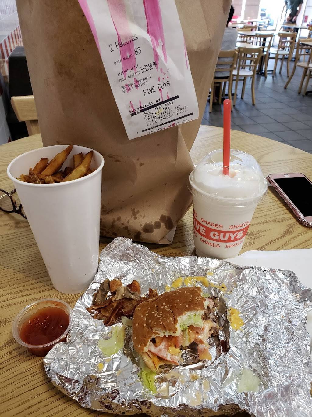 Five Guys | meal takeaway | 2690 Tuscany St, Corona, CA 92881, USA | 9512800555 OR +1 951-280-0555