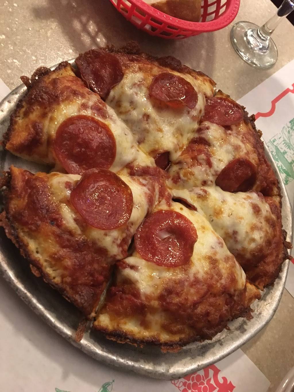 Luigi’s Restaurant | restaurant | 105 N Main St, Akron, OH 44308, USA | 3302532999 OR +1 330-253-2999