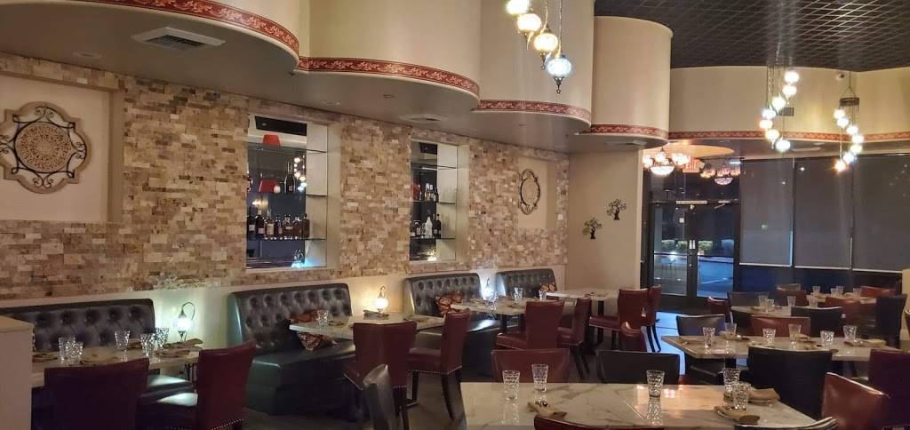 Sultans Palace | restaurant | 8125 W Sahara Ave #300, Las Vegas, NV 89117, USA | 9788357919 OR +1 978-835-7919