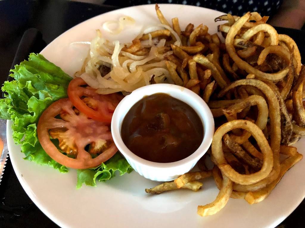 Resto-Bar Faste-Fou | restaurant | 30 Rue des Forges, Trois-Rivières, QC G9A 6E3, Canada | 8193785861 OR +1 819-378-5861