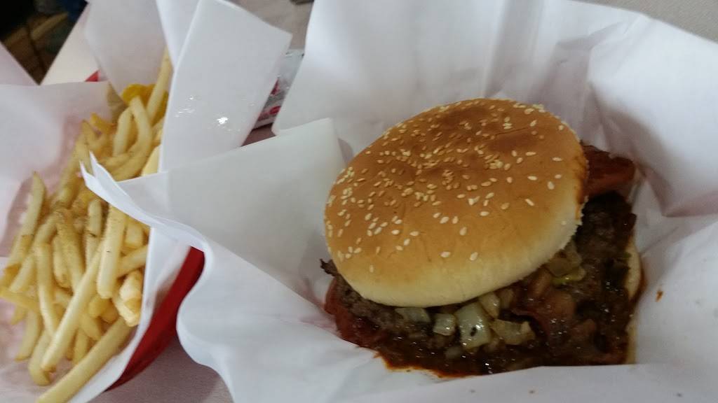 Burger House | restaurant | 6248 E Mockingbird Ln, Dallas, TX 75214, USA | 2148282732 OR +1 214-828-2732