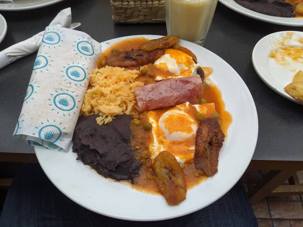 Amanecer Mexicano | restaurant | 2418 E Michigan Ave, Lansing, MI 48912, USA | 5175744461 OR +1 517-574-4461