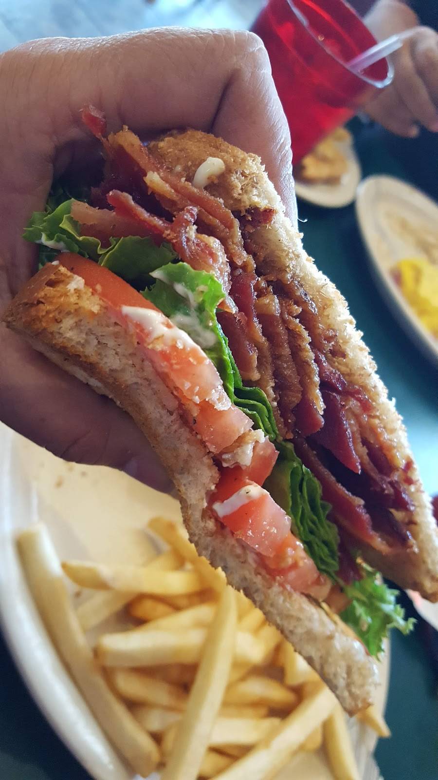 Angelinas Cafe | cafe | 101 Boonville Rd, Jefferson City, MO 65109, USA | 5738933200 OR +1 573-893-3200