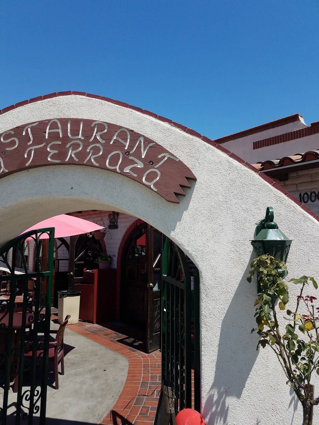 La Terraza | restaurant | 1000 E Main St, Santa Paula, CA 93060, USA | 8055250528 OR +1 805-525-0528
