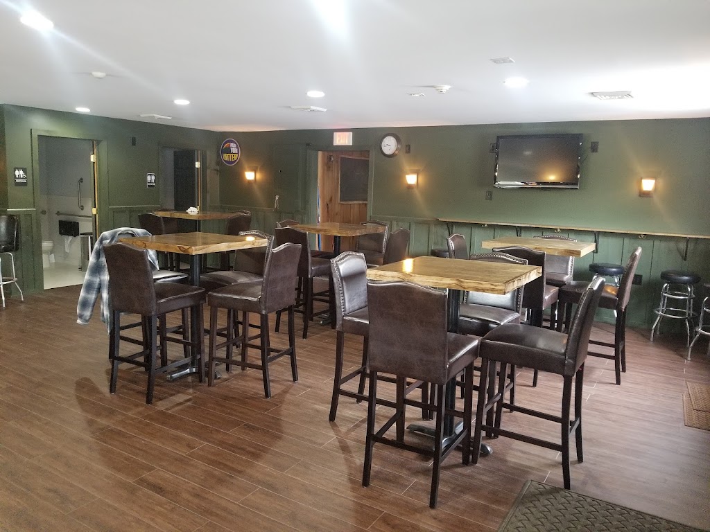 Rozeys Tavern & Grill | restaurant | 450 Brownville Rd, Gansevoort, NY 12831, USA | 5182230929 OR +1 518-223-0929