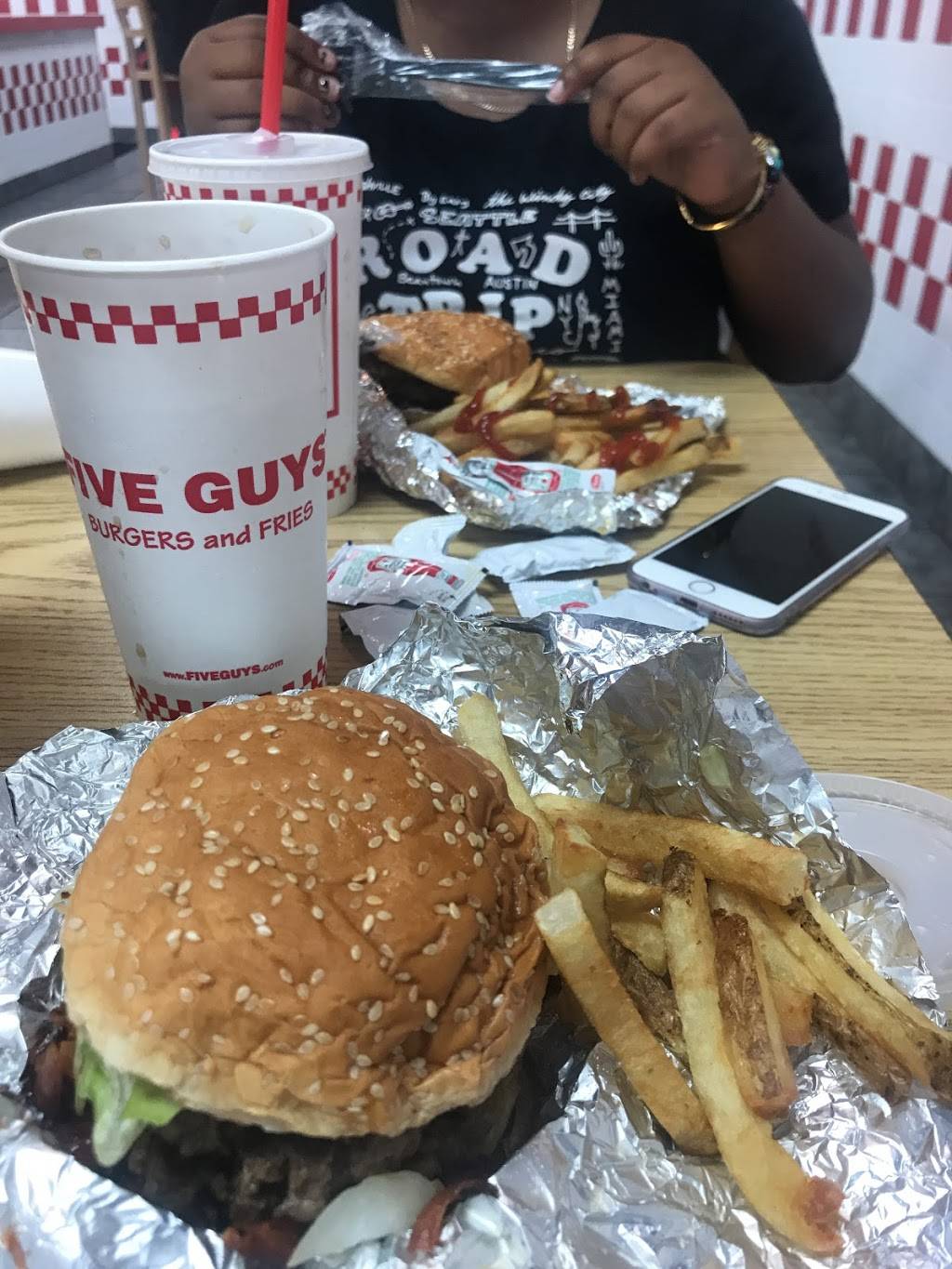 Five Guys | meal takeaway | 7268 W Atlantic Blvd, Margate, FL 33063, USA | 9549754818 OR +1 954-975-4818