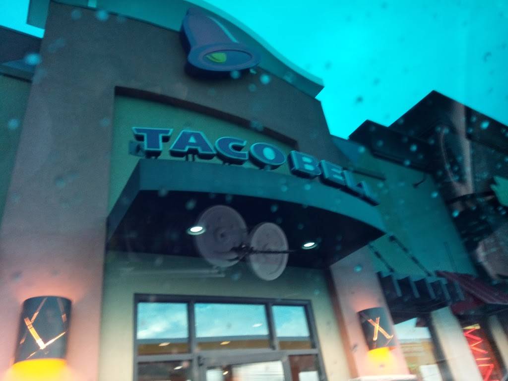 Taco Bell | meal takeaway | 2331 TN-46 S, Dickson, TN 37055, USA | 6154412932 OR +1 615-441-2932