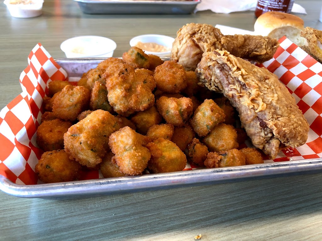 Louisiana Famous Fried Chicken | restaurant | 605 State Hwy 31 W E, Chandler, TX 75758, USA | 9035152132 OR +1 903-515-2132