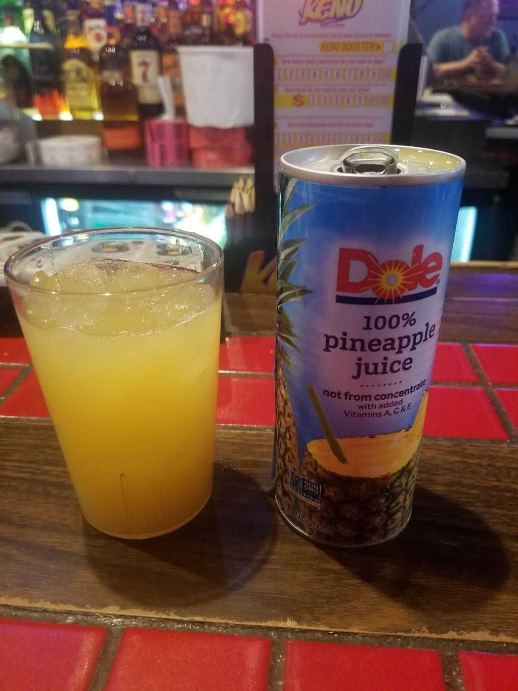 Sports & Spirits | restaurant | 2042 Eakin Rd, Columbus, OH 43223, USA | 6142729020 OR +1 614-272-9020