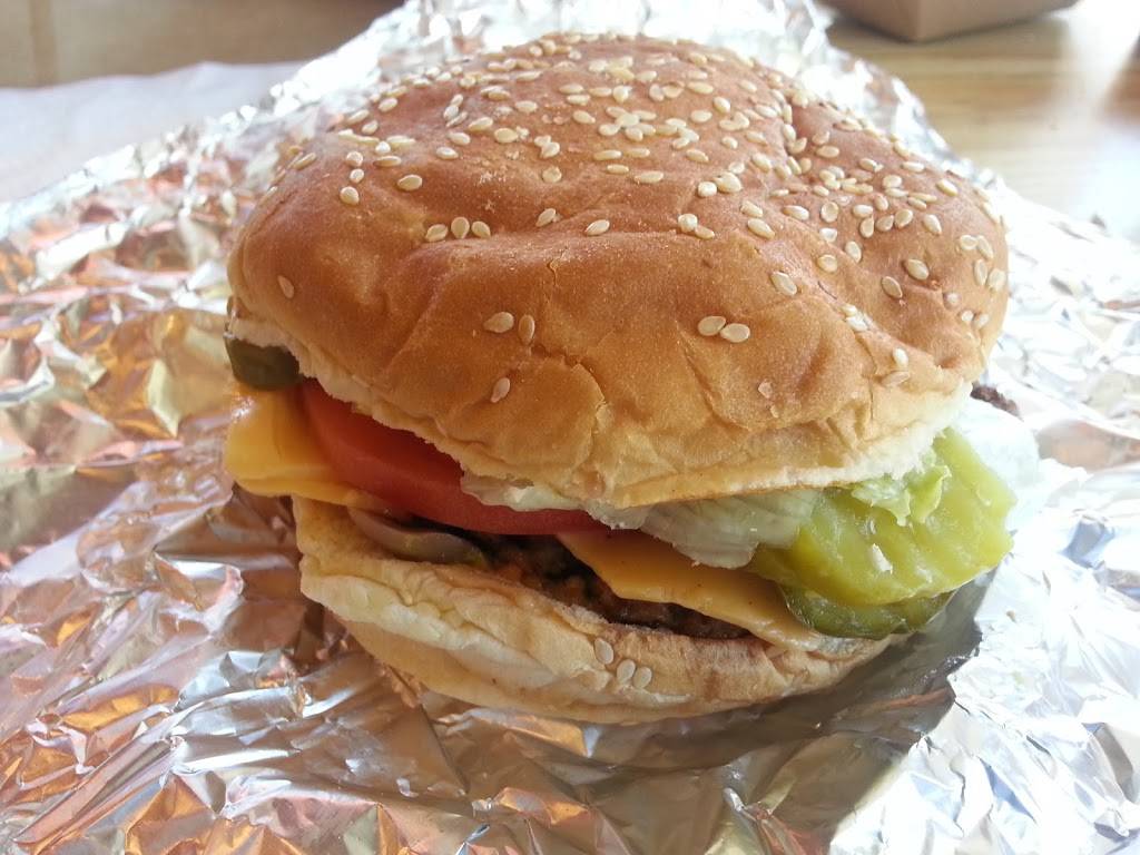 Five Guys | meal takeaway | 2032 Town Center Blvd, Knoxville, TN 37922, USA | 8656900035 OR +1 865-690-0035