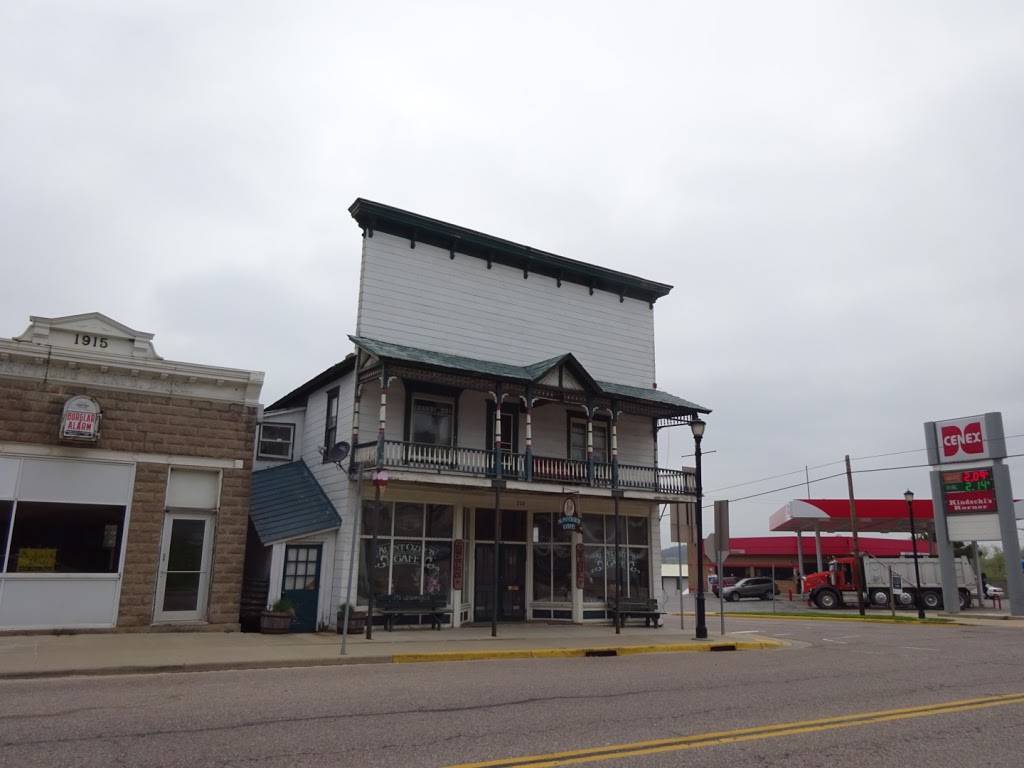 Aunt Ozies Cafe | restaurant | 200 Main St, Loganville, WI 53943, USA | 6087272868 OR +1 608-727-2868