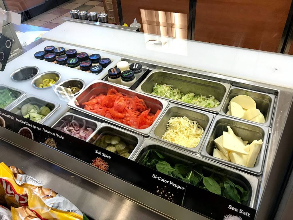 Subway | restaurant | 616 McIntosh St, Vidalia, GA 30474, USA | 9124033156 OR +1 912-403-3156