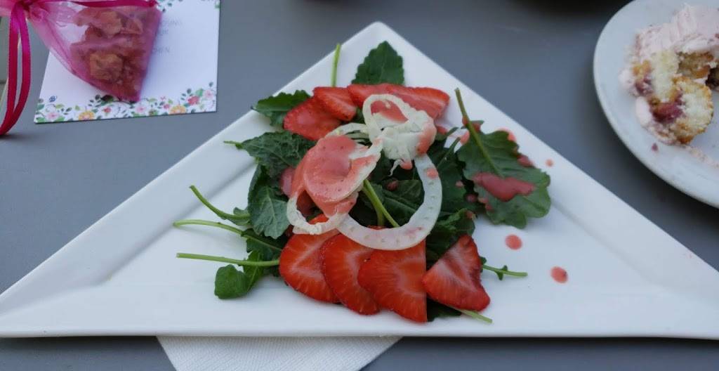 Farm Bell Kitchen | restaurant | 1209 W Main St, Charlottesville, VA 22903, USA | 4342051538 OR +1 434-205-1538