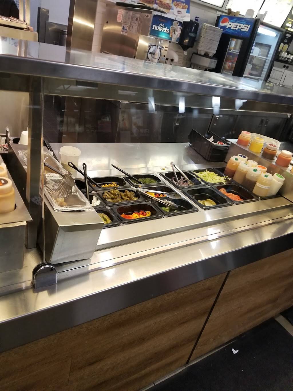 Harveys | restaurant | 541 Boulevard Saint-Joseph, Gatineau, QC J8Y 4A1, Canada | 8197774032 OR +1 819-777-4032