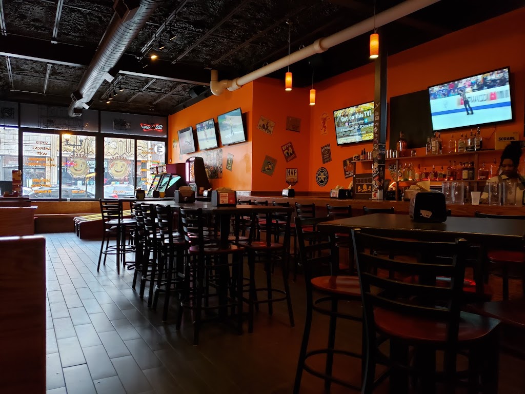 Cheesies Pub & Grub Wicker Park | restaurant | 1365 N Milwaukee Ave, Chicago, IL 60622, USA | 7736987227 OR +1 773-698-7227